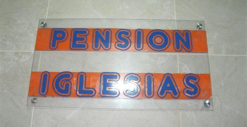 Pension Iglesias Zaragoza Exterior photo